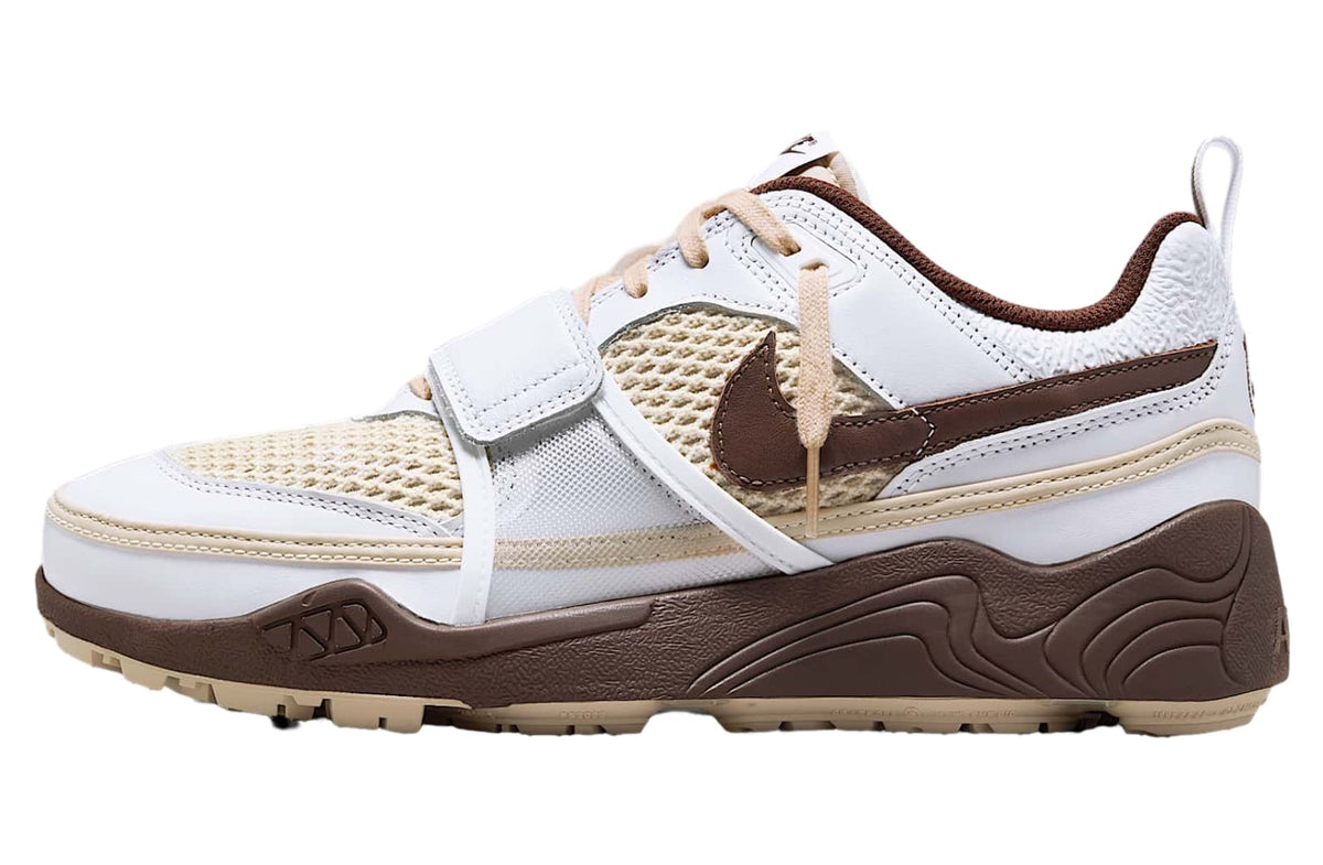 Travis Scott x Nike Zoom Field Jaxx Light Chocolate
