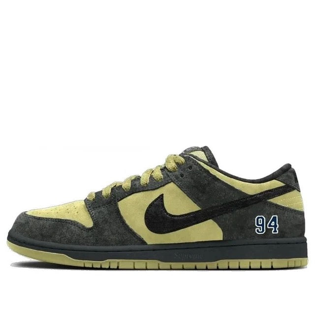 Supreme x Nike SB Dunk Low Camper Green / Black